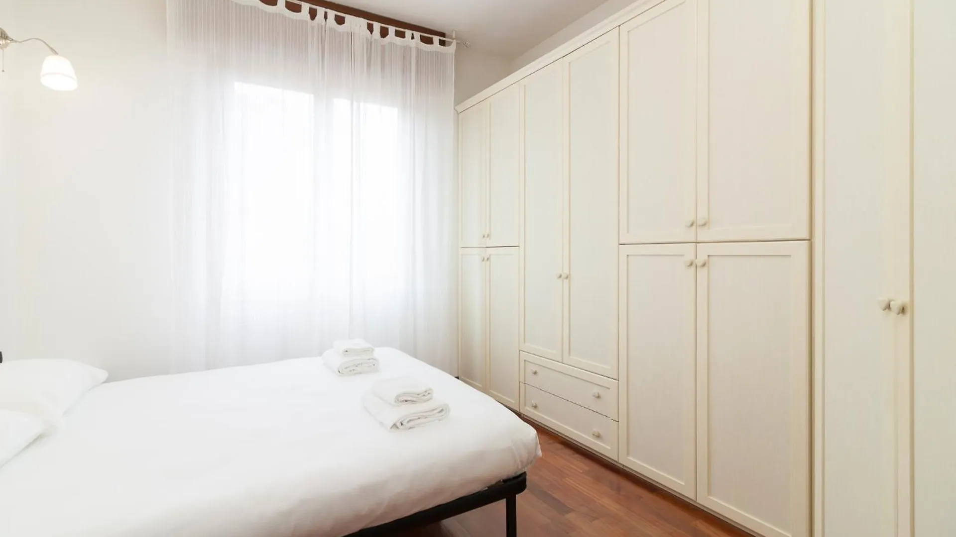 Appartamento B&B Rho Fiera Milano - Free Wi-Fi