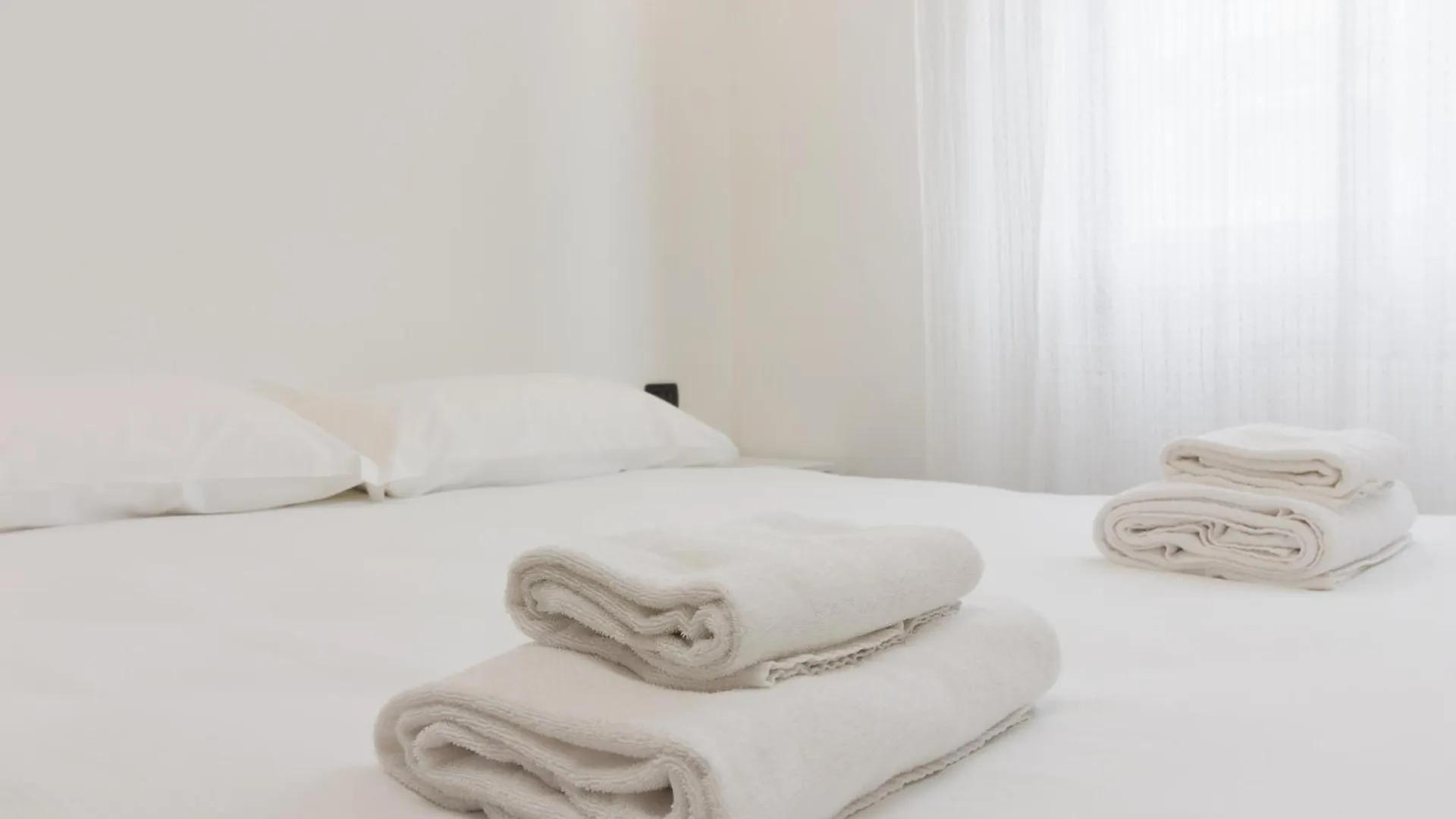 B&B Rho Fiera Milano - Free Wi-Fi