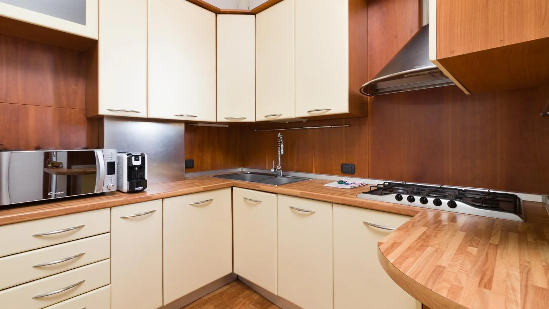 B&B Rho Fiera Milano - Free Wi-Fi Appartamento