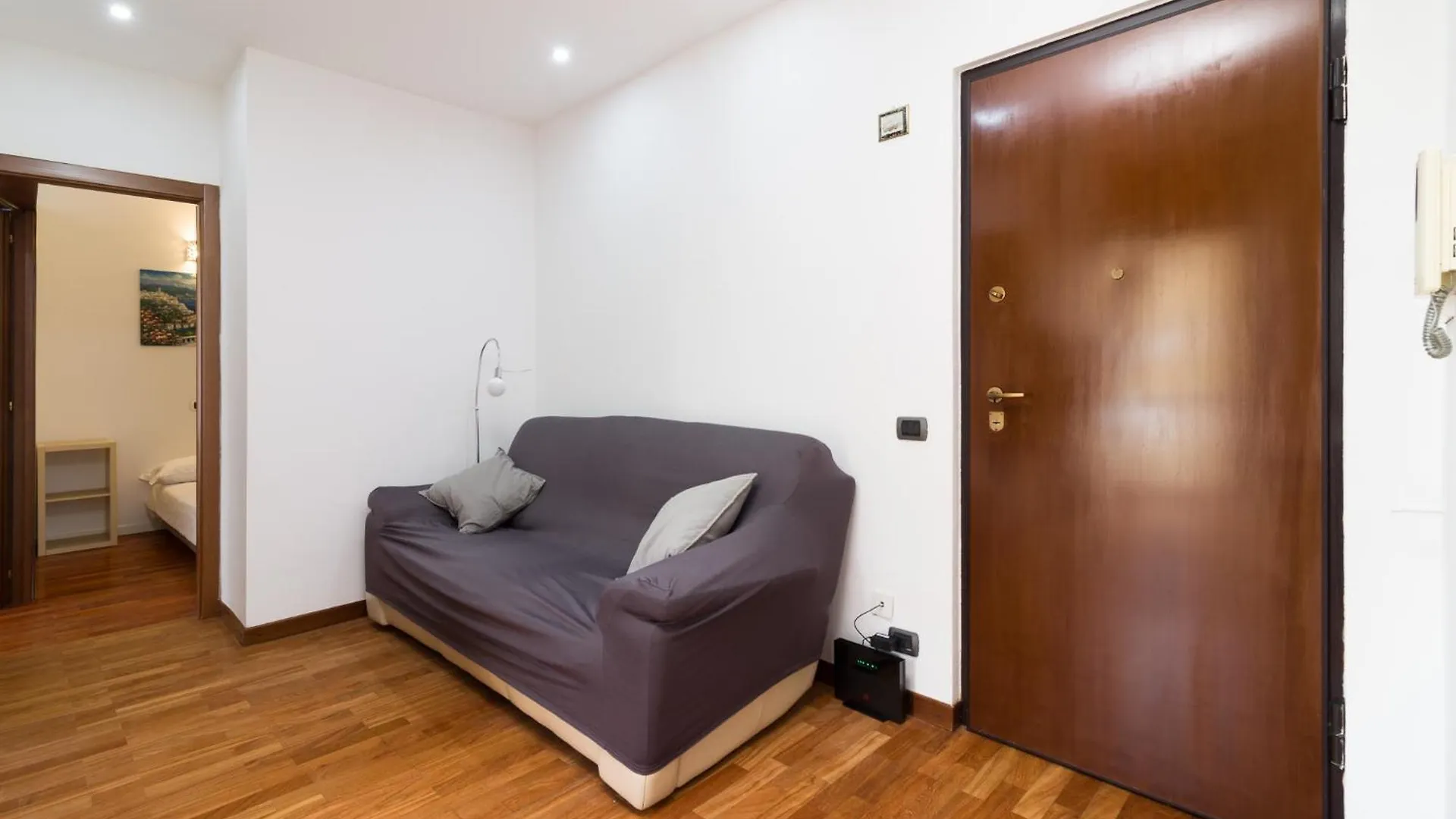 B&B Rho Fiera Milano - Free Wi-Fi 0*,