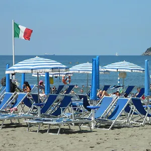  Affittacamere Affittacamere Ambra Italia